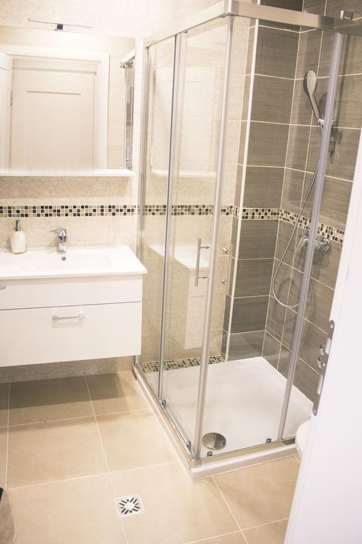 Apartmens Melisa فيرسار المظهر الخارجي الصورة