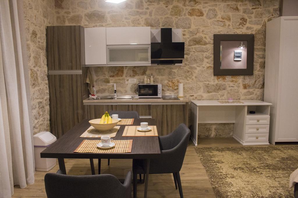 Apartmens Melisa فيرسار المظهر الخارجي الصورة