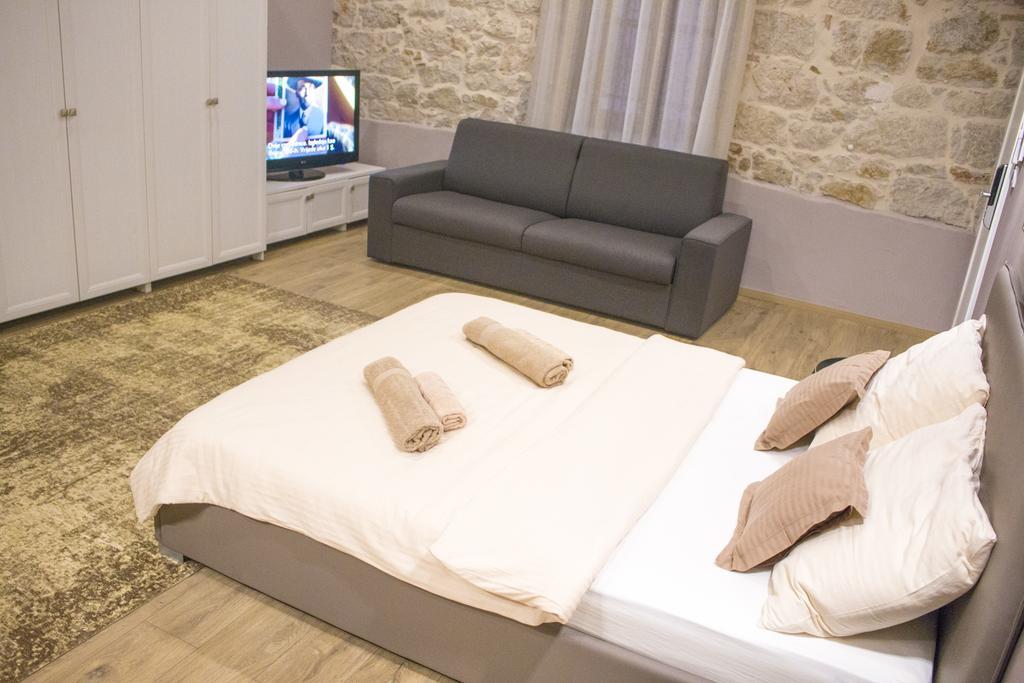Apartmens Melisa فيرسار المظهر الخارجي الصورة
